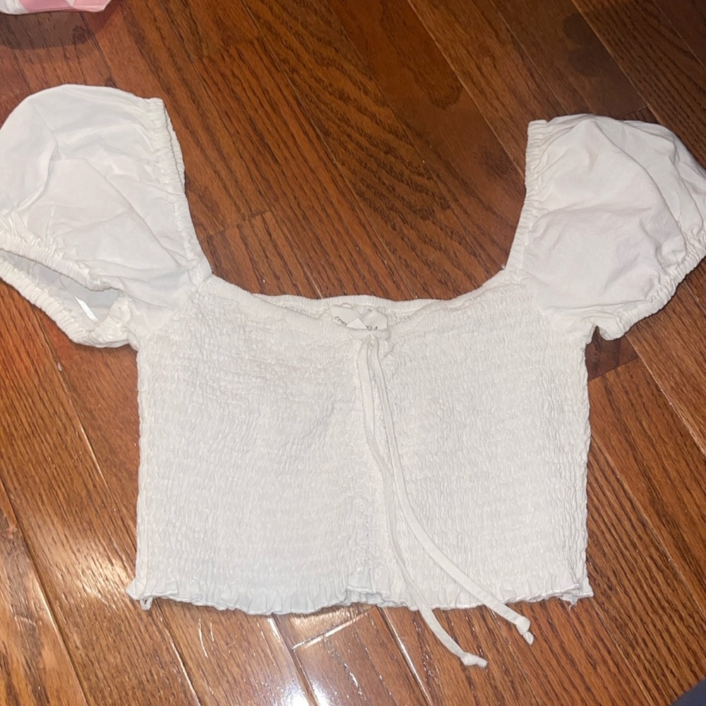 Women’s shirt